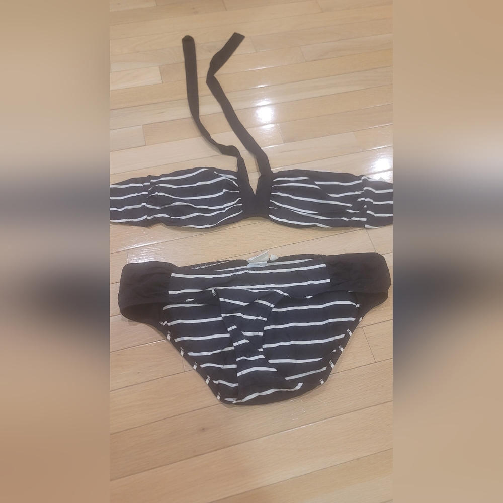 Pez D'Or Black and White Striped Bikini